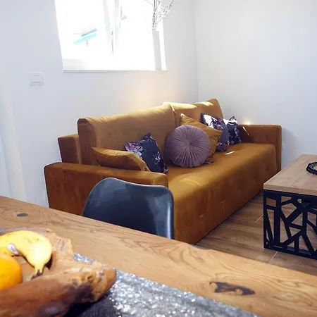Rosemary Appartement Makarska