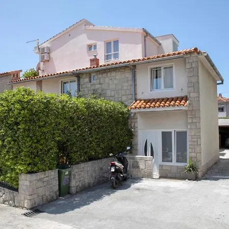 Appartement Rosemary *